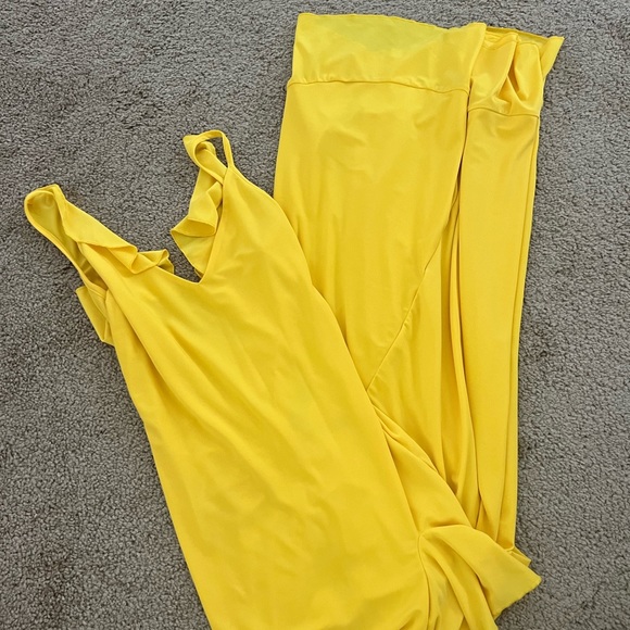 GABRIELLE DRESS in yellow -midi - Picture 6 of 9